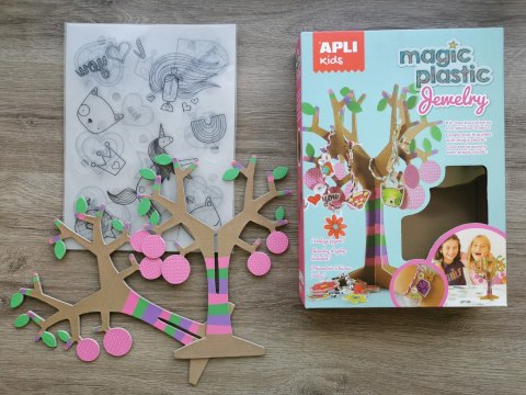 Zestaw z magicznym plastikiem Apli Kids Biżuteria