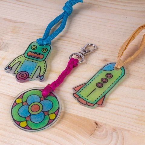 Magiczny plastik przezroczysty Apli Kids 4 arkusze Magiczny plastik przezroczysty Apli Kids 4 arkusze