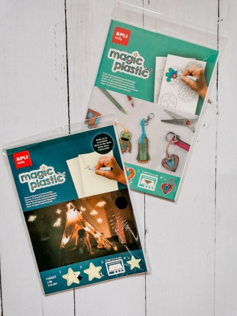 Magiczny plastik przezroczysty Apli Kids 4 arkusze Magiczny plastik przezroczysty Apli Kids 4 arkusze