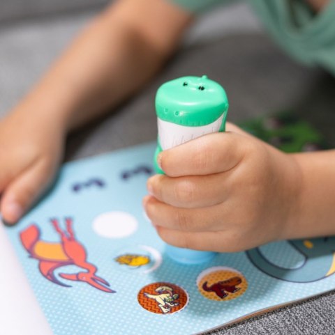 STICKER WOW! STEMPELKI Z NAKLEJKAMI DINOZAURY Melissa & Doug