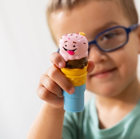 STICKER WOW! STEMPELKI Z NAKLEJKAMI LODY Melissa & Doug