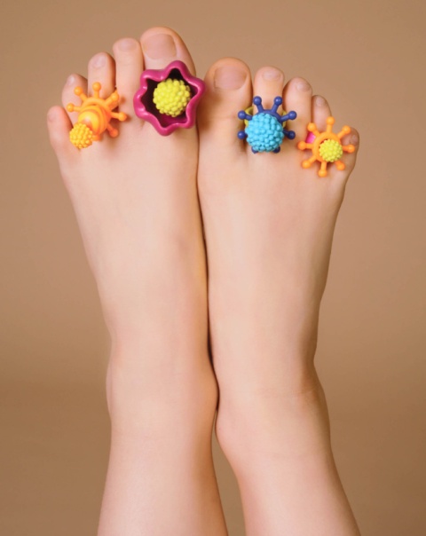 B.TOYS Pop-Arty! – zestaw do tworzenia biżuterii – 500 elementów