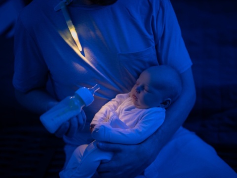 LatchLight Innowacyjna lampka nocna nie zaburzająca fazy snu