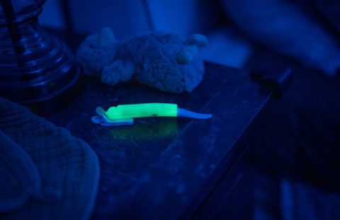 LatchLight Innowacyjna lampka nocna nie zaburzająca fazy snu