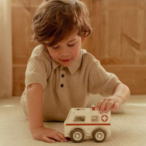 LITTLE DUTCH AMBULANS DREWNIANE AUTKO KARETKA SAMOCHODZIK FSC