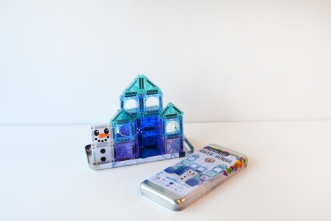 MAGNA-TILES Klocki Magnetyczne Travel Winter Wonder 26 el.