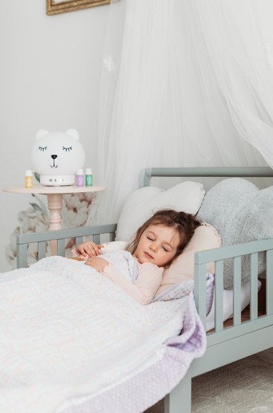 Baby Dream Machine Szumiąca lampka nocna z nawilżaczem powietrza 5w1