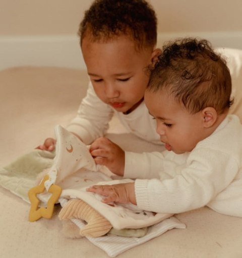 Little Dutch Duża książeczka aktywizująca Newborn Naturals