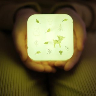 Cloud B Lampka nocna Cube B Las