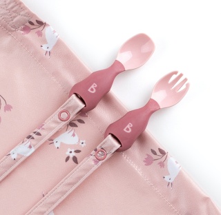 BiBADO Łyżeczka i widelec z możliwością doczepienia do śliniaka Blush