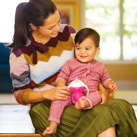 Munchkin Kubek treningowy z ustnikiem odpornym na gryzienie, różowy, 237 ml