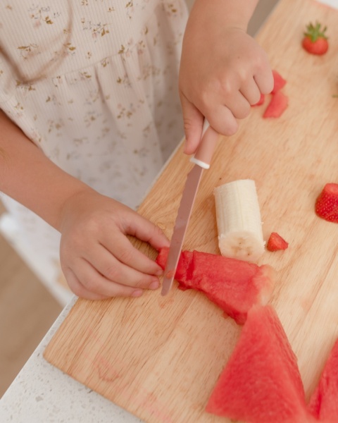 KiddiKutter, Bezpieczny nóż do nauki krojenia dla dzieci, PEACH, lekki
