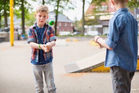 BS Toys, Kendama – gra zręcznościowa dla dzieci, ćwiczenie refleksu i precyzji, 6+