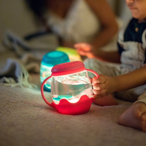 Glo Pals, Mini słoik sensoryczny, świecący do napełnienia wodą, kolor rózowy