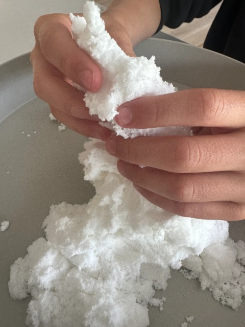 Jellystone, Sensory Snow, Sensoryczny śnieg, miękka masa sensoryczna dla dzieci, 3+