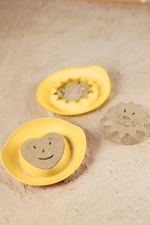 QUUT Set plażowy Mini Ballo + Cuppi + Magic Shapers Heart w worku