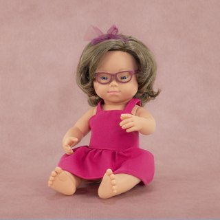 Miniland Lalka w ubranku dziewczynka z zespołem Downa i okularami Europejka brunetka 38cm