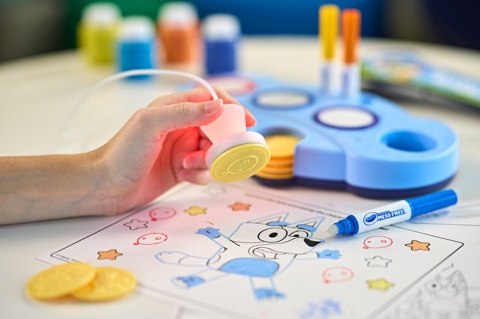Crayola Podświetlane stemple dla dzieci niebrudzące Color Wonder Mess Free Bluey 3+