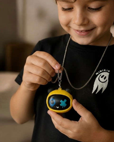 Kiddoboo GOAT Earbuds Paintcrush słuchawki bezprzewodowe, mikrofon, lekkie, etui-wisiorek 9+
