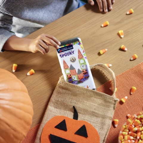 MAGNA-TILES Klocki Magnetyczne Travel Spooky 24 el