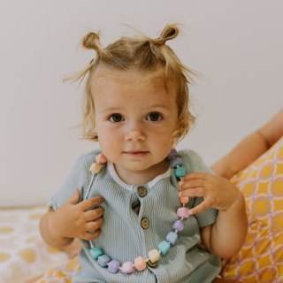 Jellystone Sensoryczny naszyjnik gryzak MEDIUM Korale księżniczki Princess pastel 3+