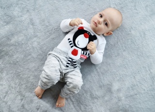 Hencz Misio Buu Sensoryczna Kontrastowy Szeleścik